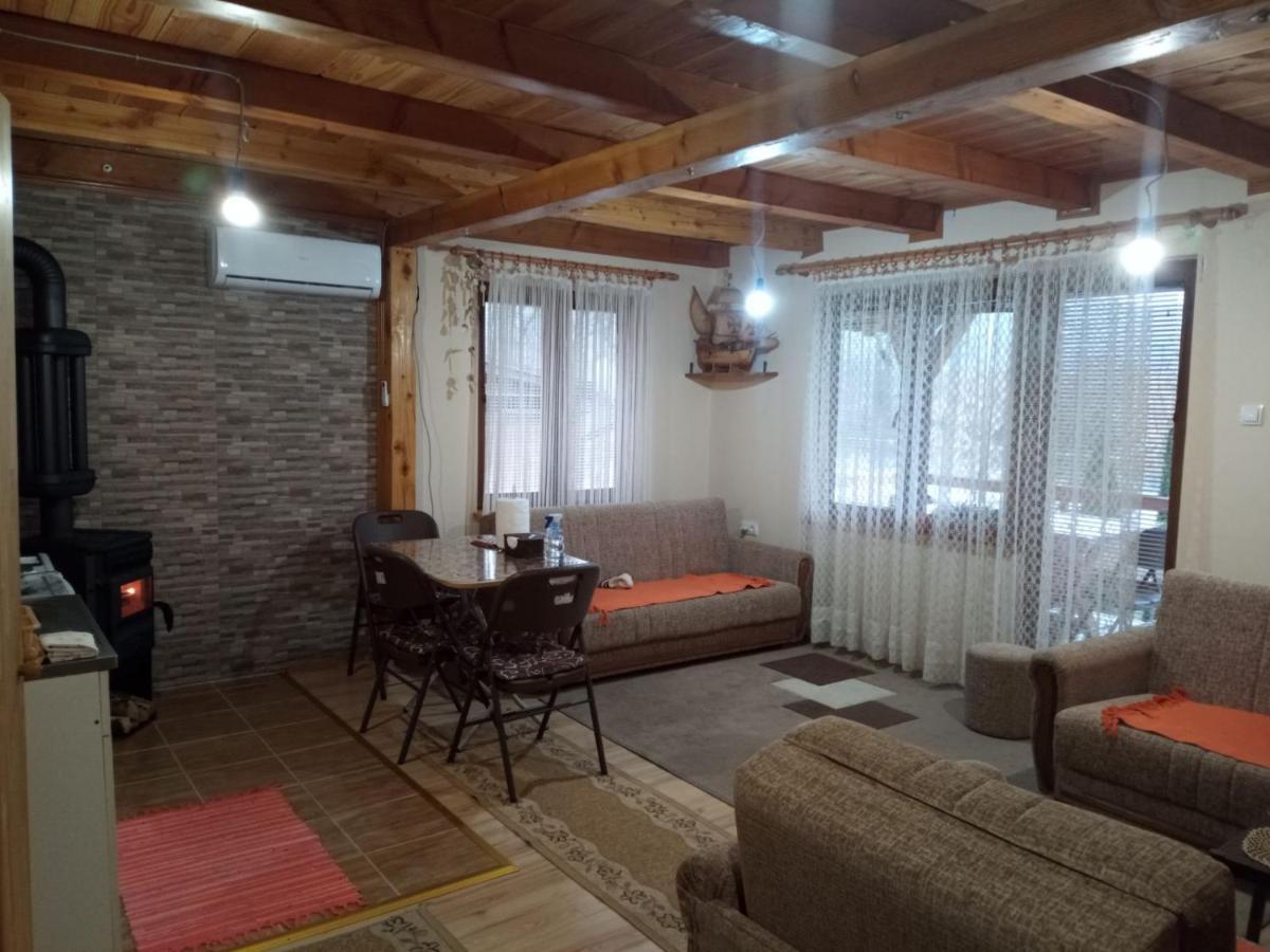 Apartman "Kapetana Luka" Ljubovija Extérieur photo