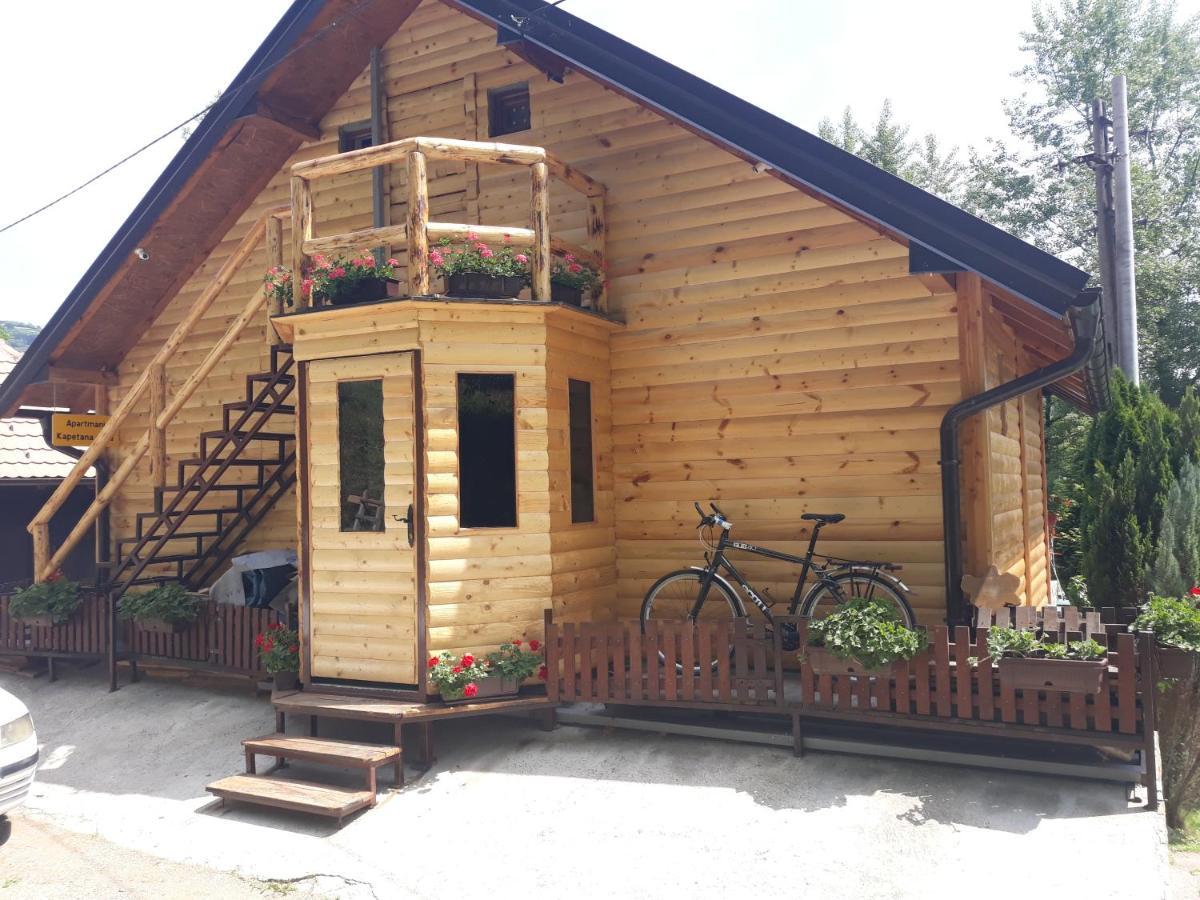 Apartman "Kapetana Luka" Ljubovija Extérieur photo