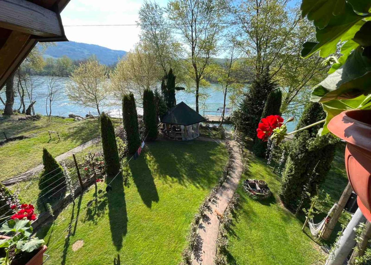 Apartman "Kapetana Luka" Ljubovija Extérieur photo